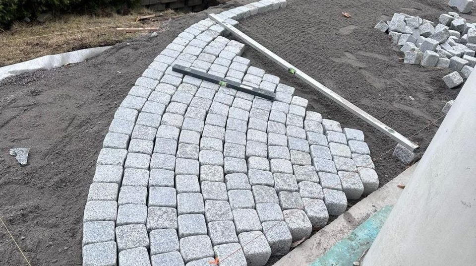 Betong-projekt i Täby